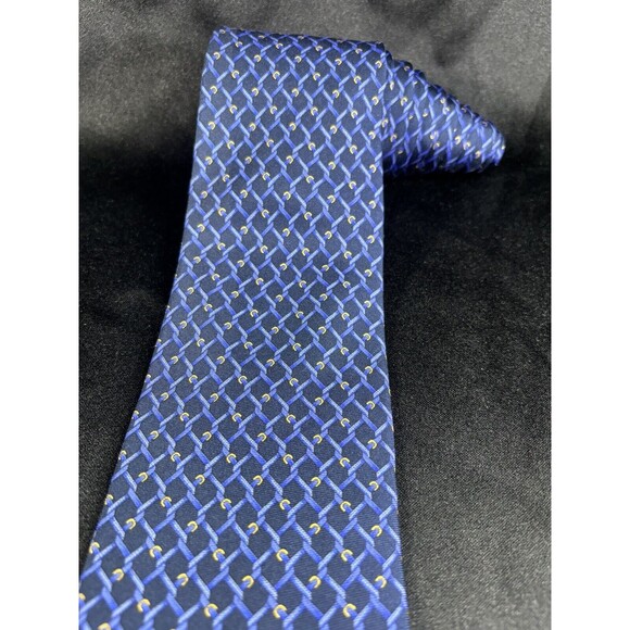 Brooks Brothers Makers Tie Silk Geometric Blue Chainlink Yellow L:58” W:3.5” - Picture 2 of 8